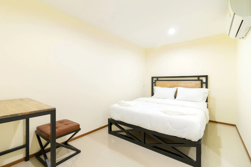 Red Pin Inn 好运旅馆