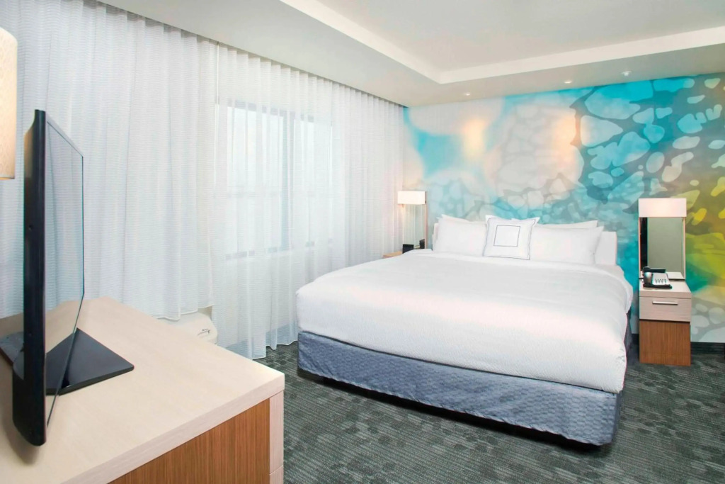 Courtyard by Marriott Redwood City