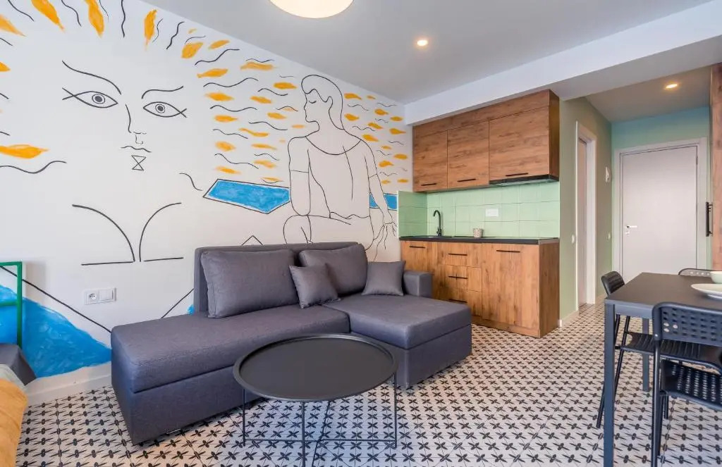 Twin Apartments 2