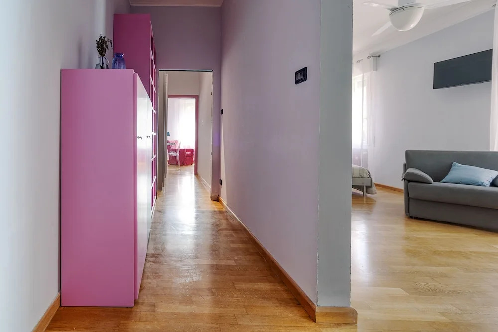 Sant'Orsola Colorful Huge Apartment