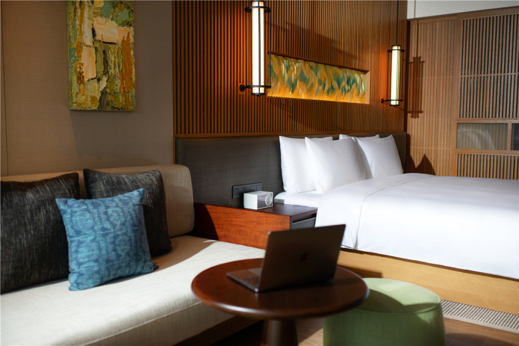 New World Qingyuan Hotel -formerly KHOS QINGYUAN