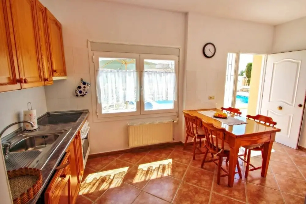 Sol Mar - sea view holiday home with private pool in Benissa
