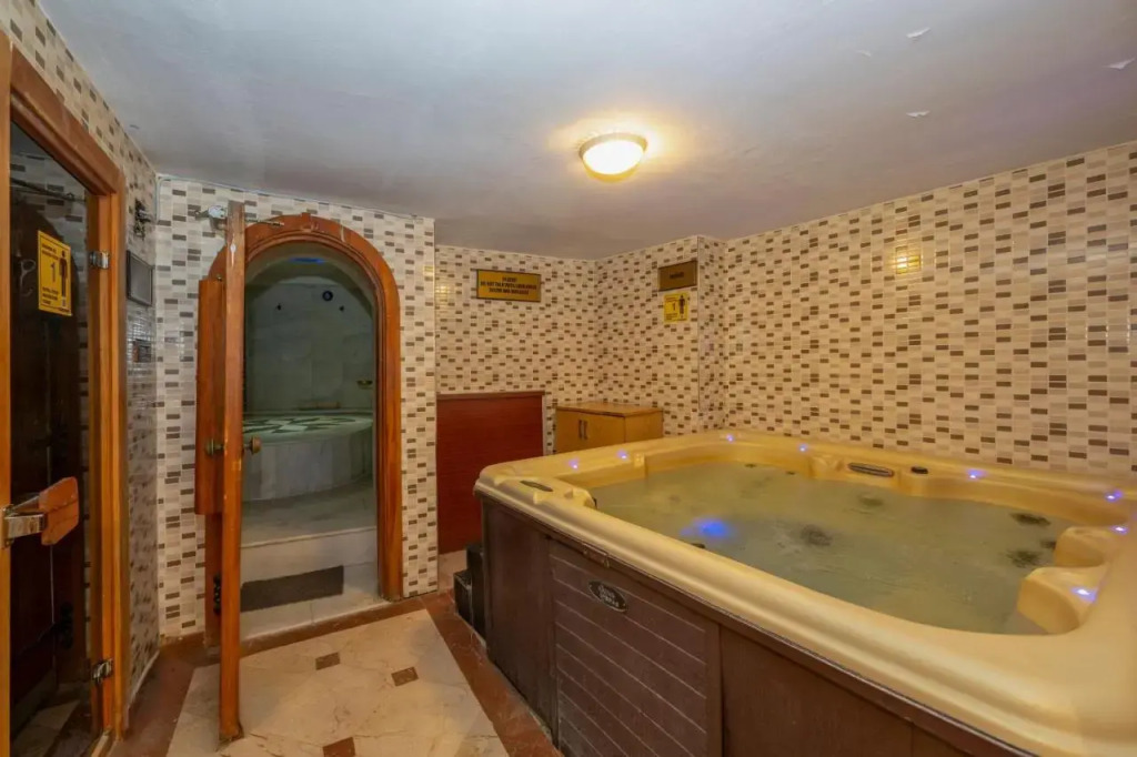 The Byzantium Suites Hotel & Spa