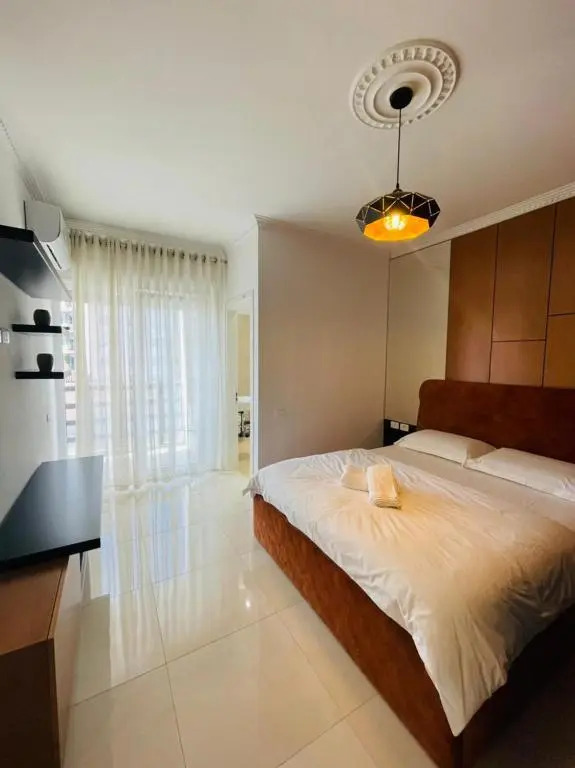 Tirana ave 3