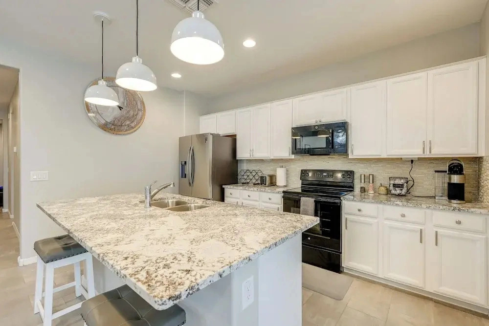 Central Casa Grande Home in Quiet Neighborhood