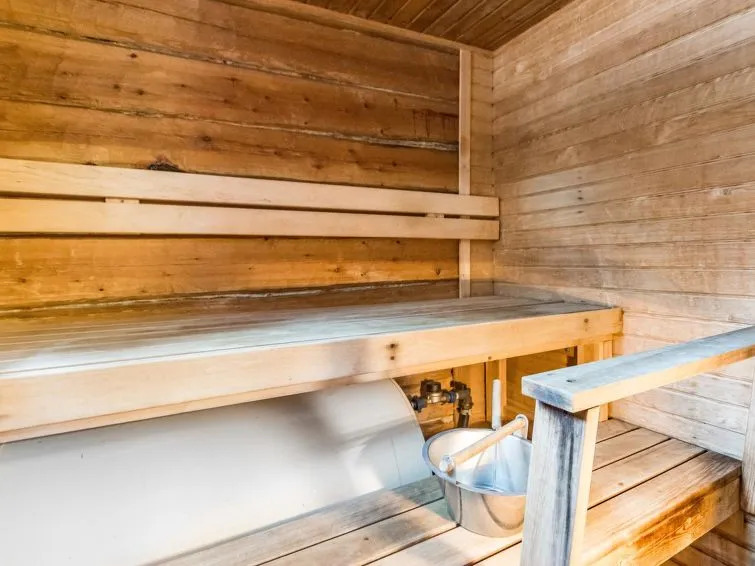 Holiday Home Pelkkaveska