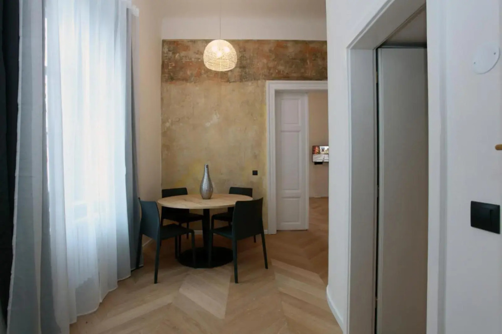 The Apartment House - Mezibranska