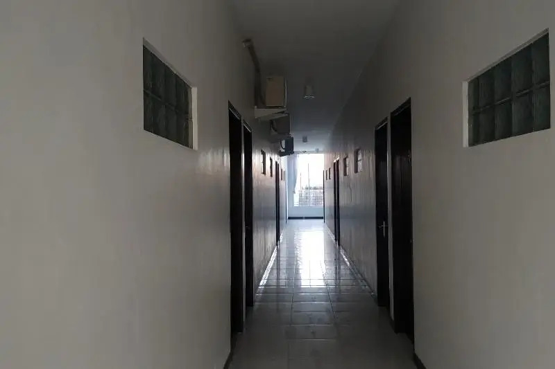 Hotel O Dkp 32