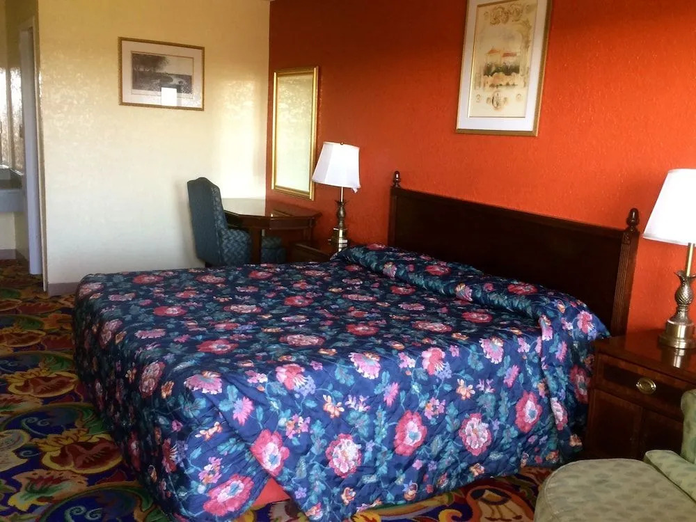 Sunrise Inn