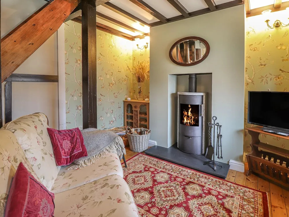 Rover Cottage