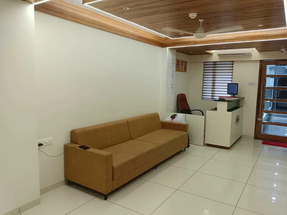 Tulsi Hotel
