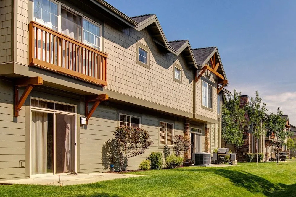 Stylish Park City Condo at Redstone by RedAwning