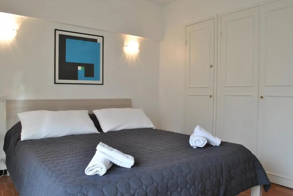 Le Minerve 3P DEB5515