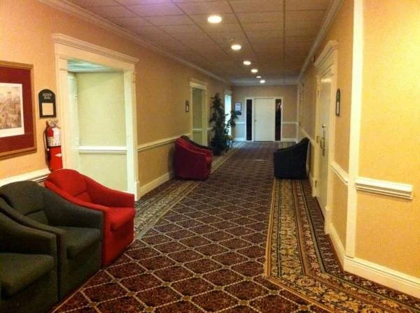 Holiday Inn