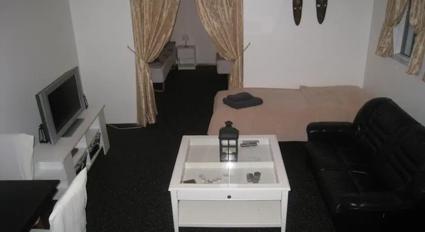 Hraunholl 4 Apartment