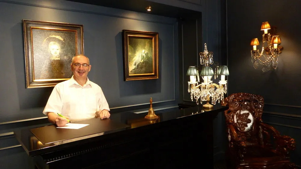 The Black Swan Hotel