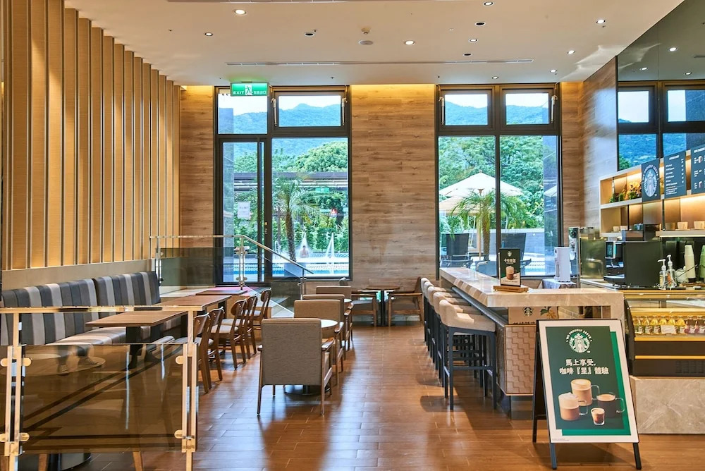 F Hotel Chipen
