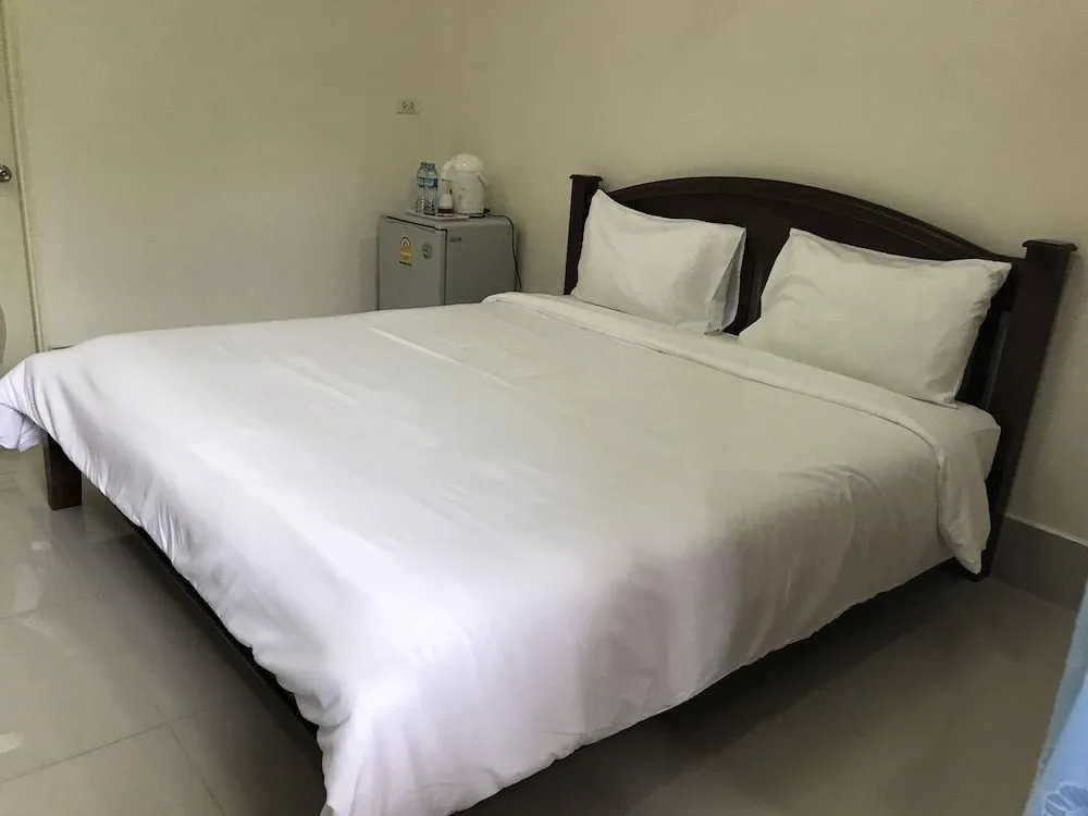 Baan Mek Lom