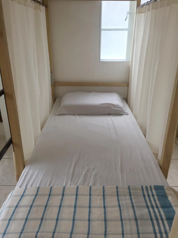 1 River Central Hostel