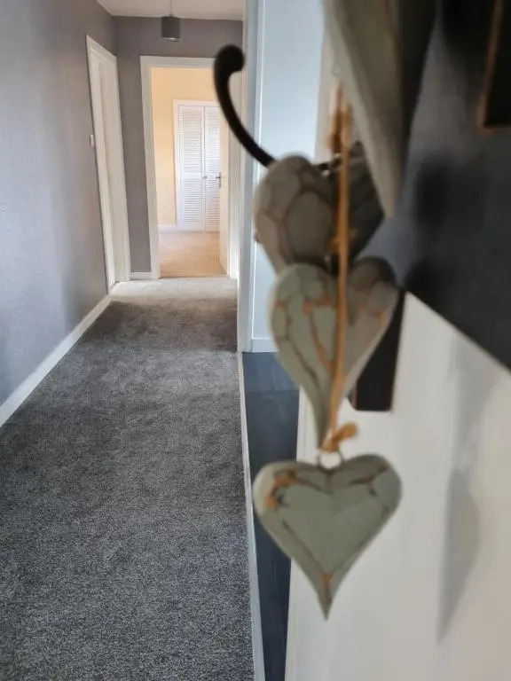Central 3 bed flat, Forres