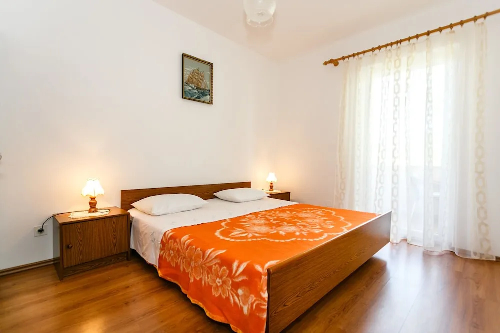 Apartments Valencic