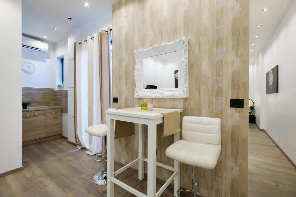 Central Business Apartments Exclusive
