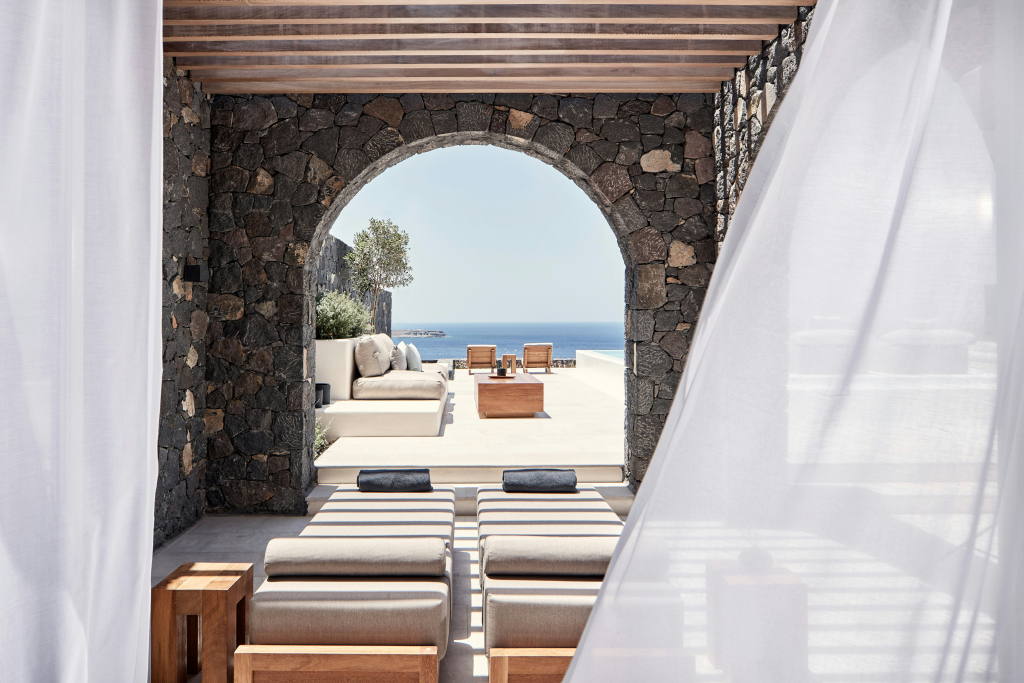 Canaves Epitome - Small Luxury Hotels of the World