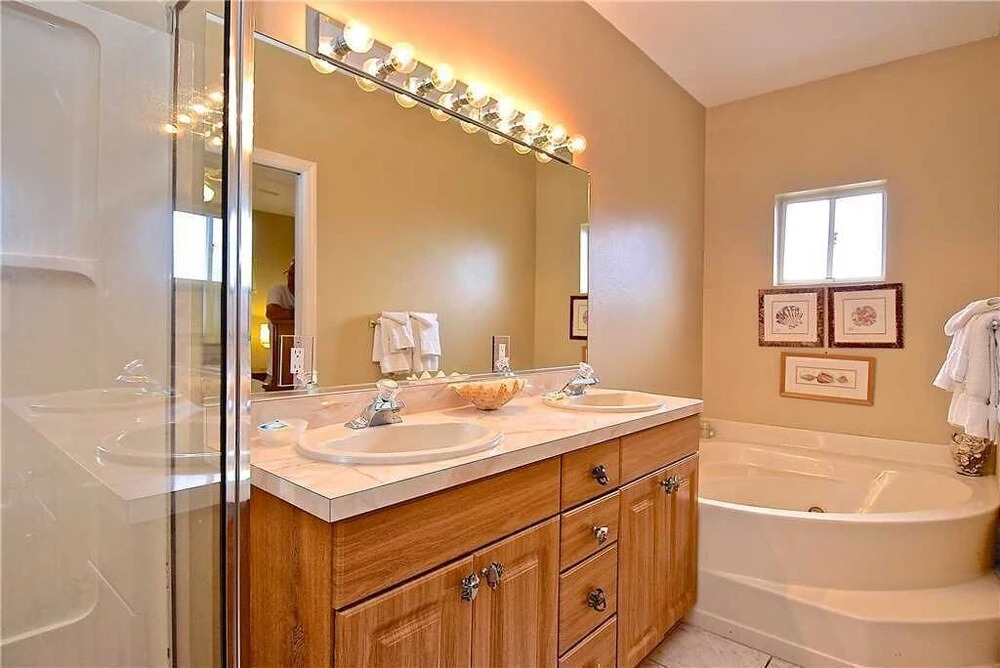 Beach Walk Unit B - Three Bedroom Condo