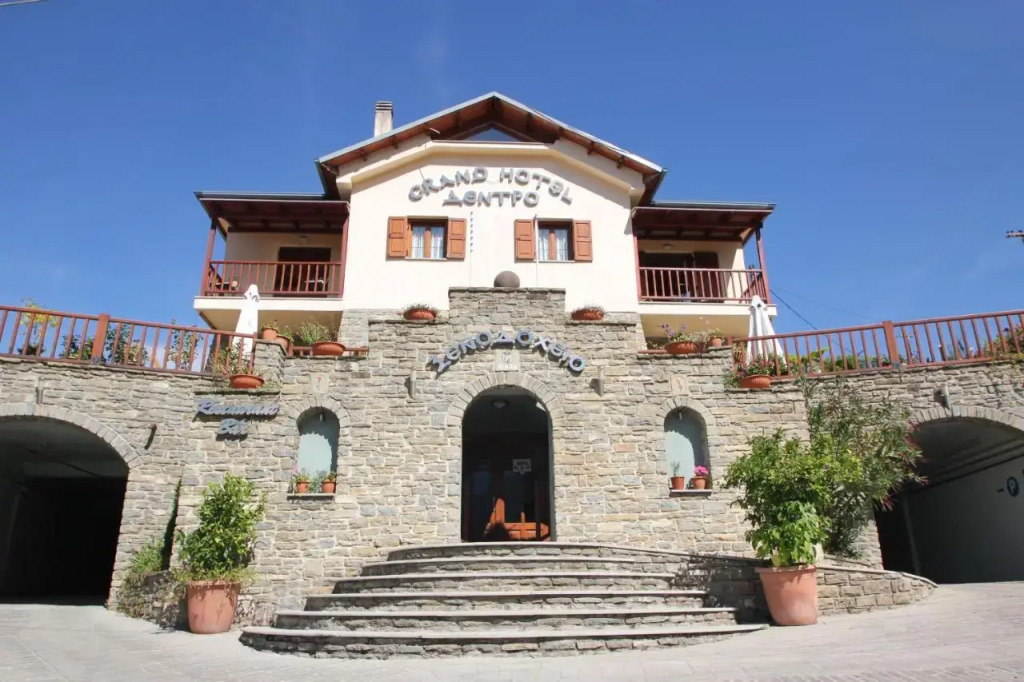 Grand Hotel Dentro