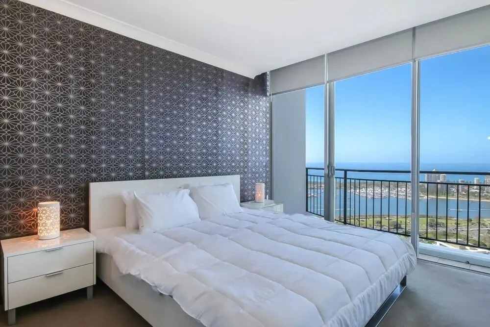Stylish 3 Bedroom Apartment In Goldcoast
