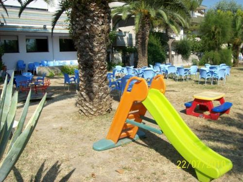 HOTEL NARCISi