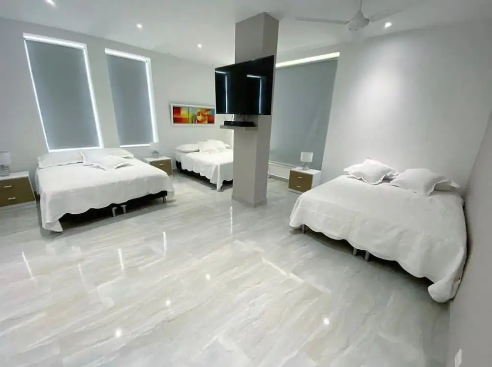 Hakuna Beach House