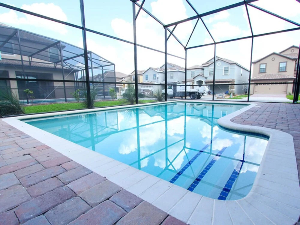 1433 Wexford Way