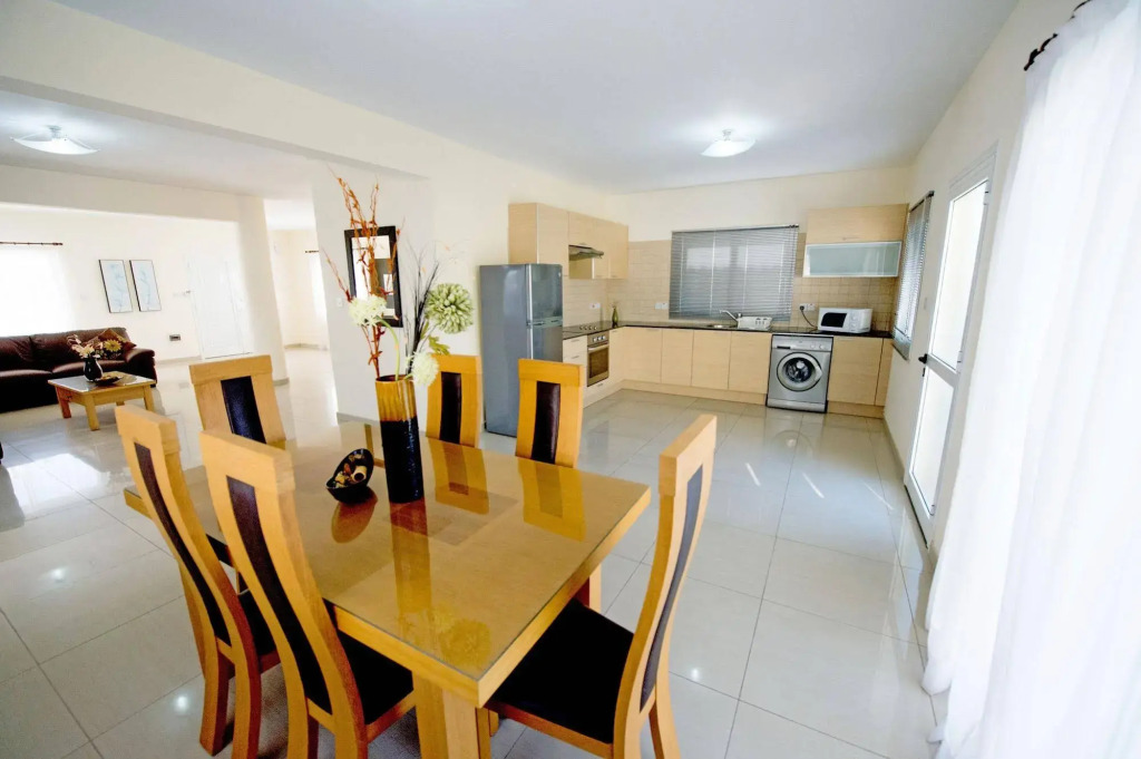 Hara Nissi Beach VIllas