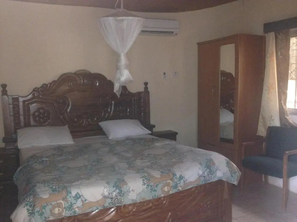 Leybato Beach Hotel