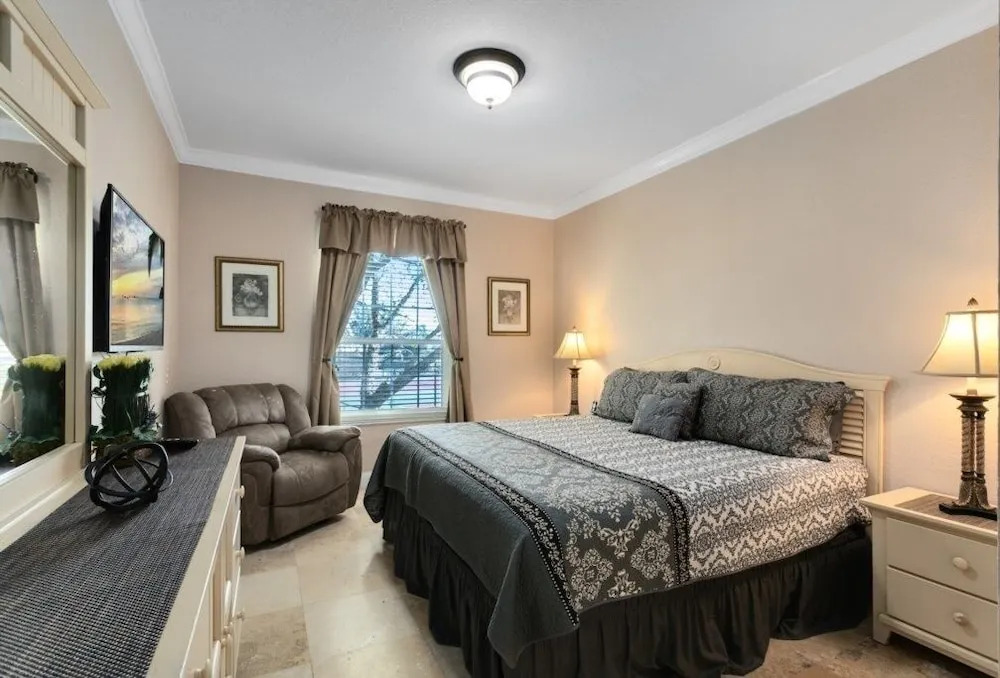Spacious 3 Bed, 2 Bath Condo In Gated Community 3 Bedroom Condo by RedAwning