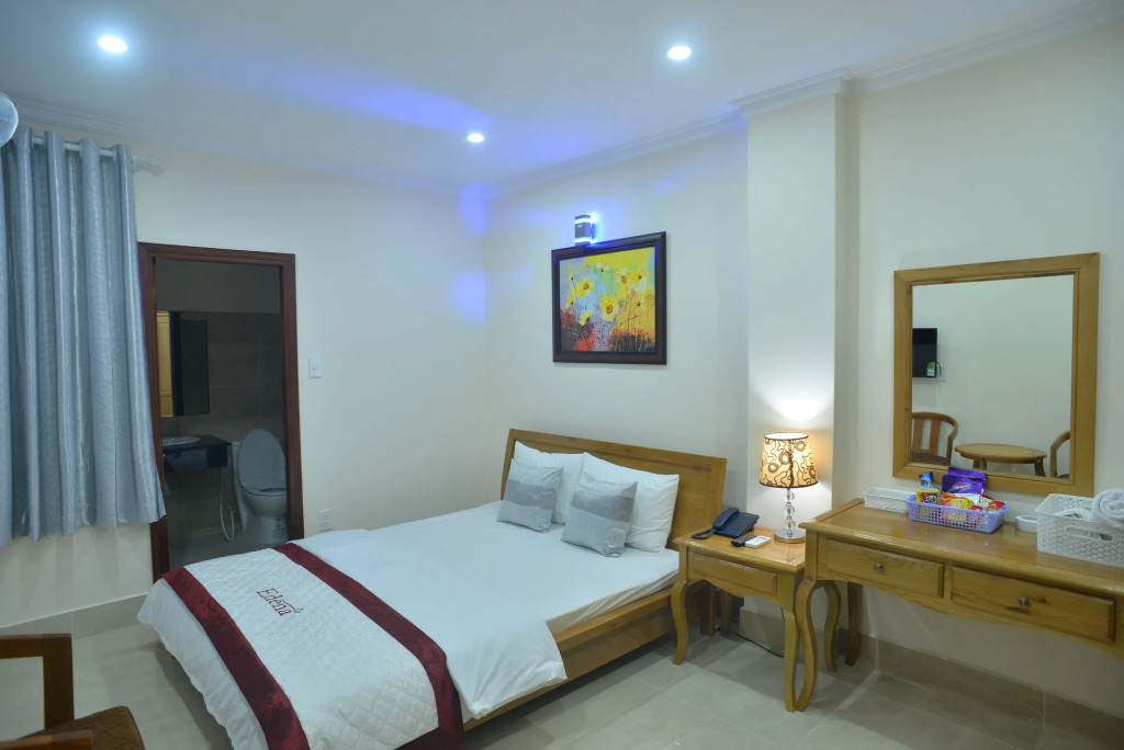 Atana Airport Hotel