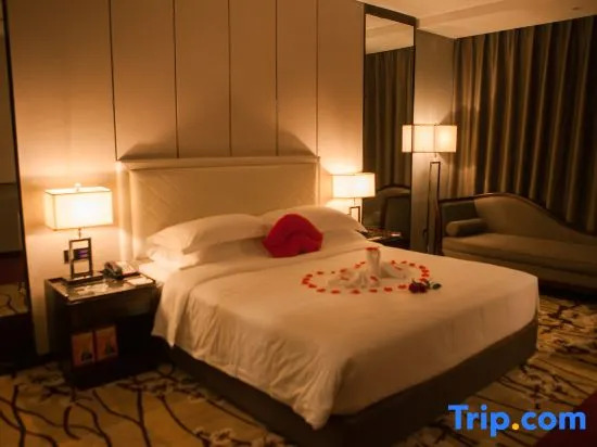 V City Hotel