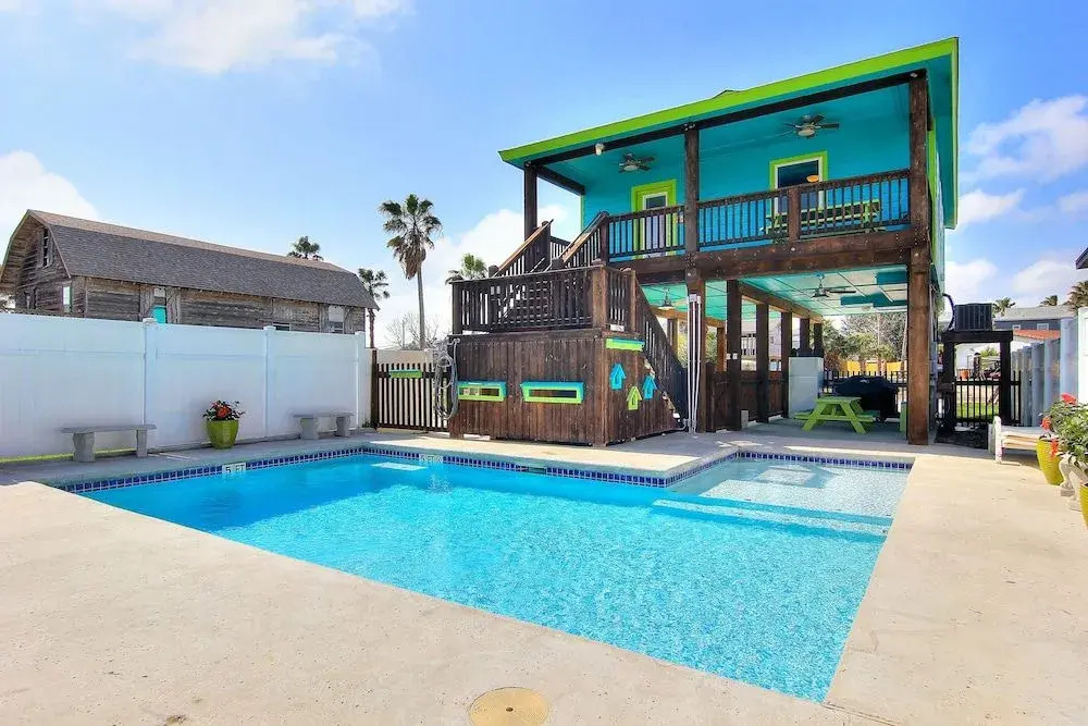 Blue Lagoon 307 by RedAwning