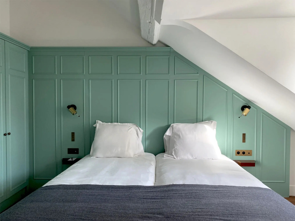 New Hotel Lafayette