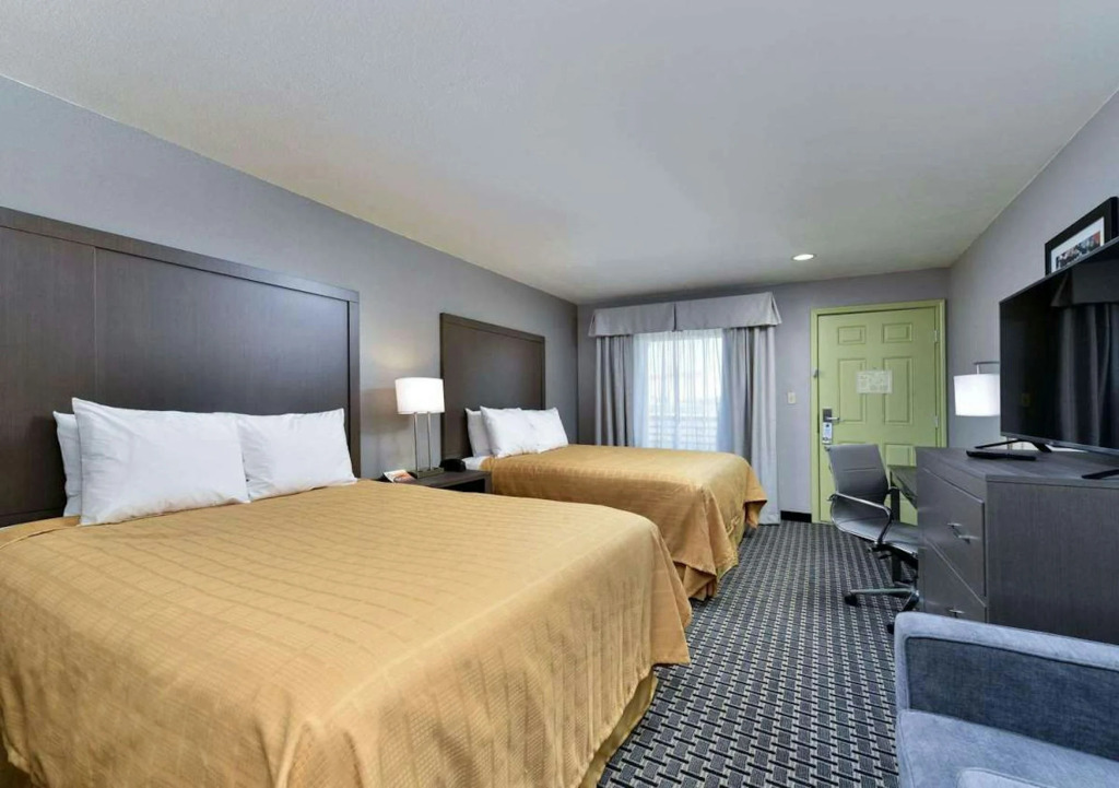 Quality Inn Suites Cotulla