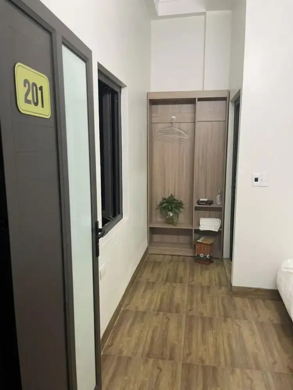 Nhím Hotel MC - by BAY LUXURY