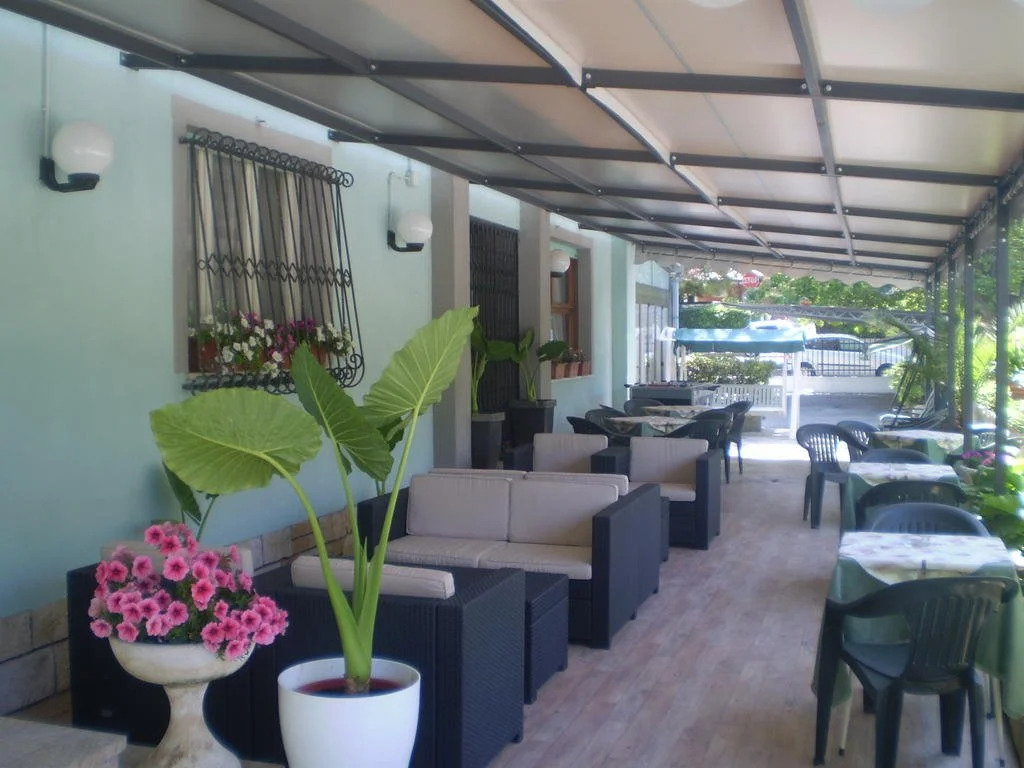 Albergo George Junior