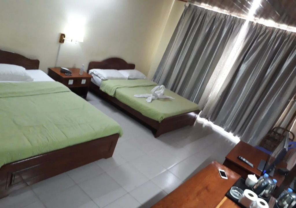 Mango Hotel