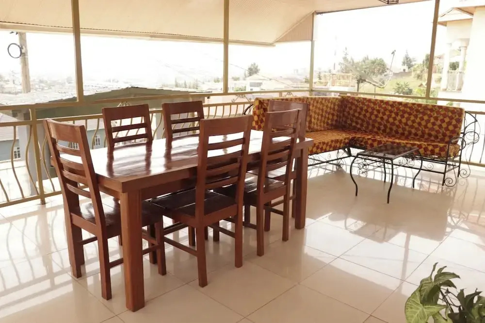 New G&M STAYS KIGALI