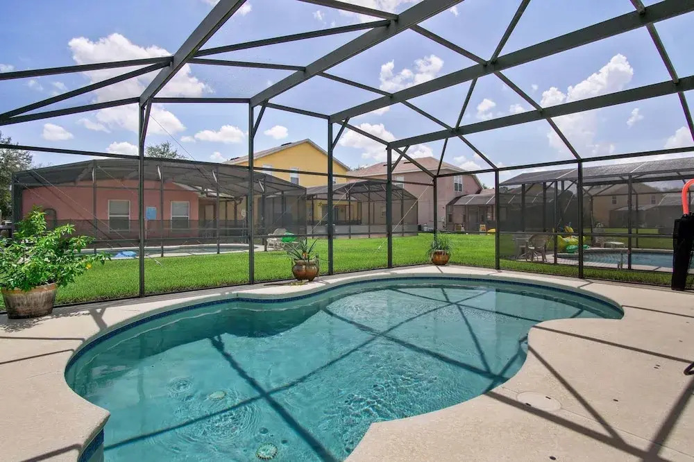 Royal Ridge Retreat