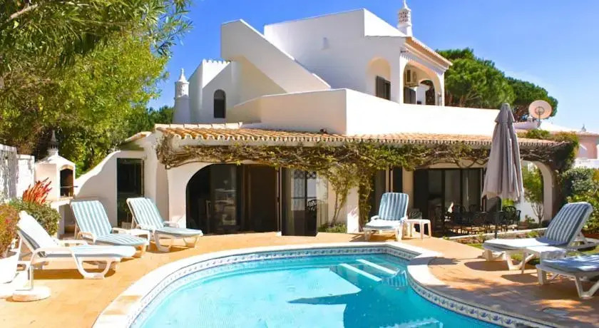Akisol Vale do Lobo Beach