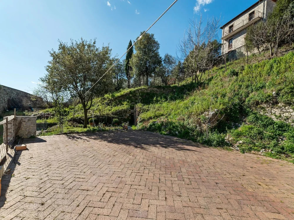 Simplistic Apartment in Caselle in Pittari near Forest