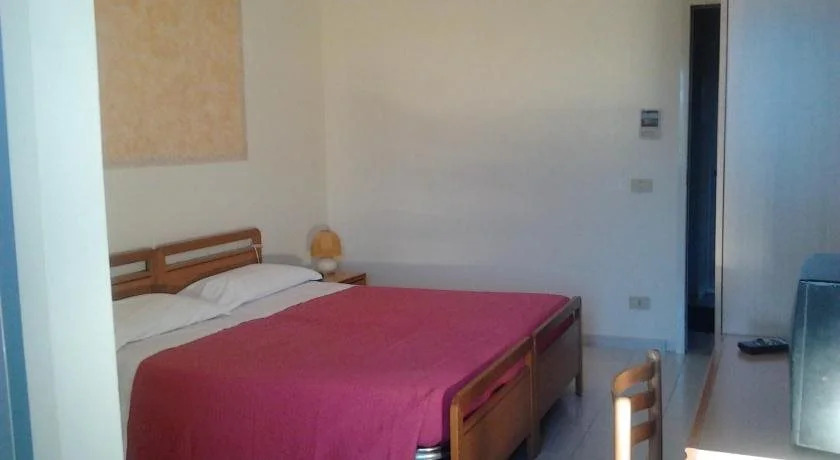 Hotel La Fonte a 300m uscita A14 Pescara Nord