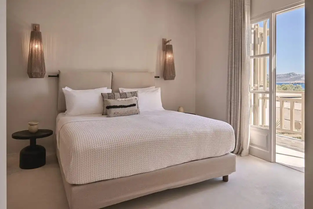 Utopia Hotel